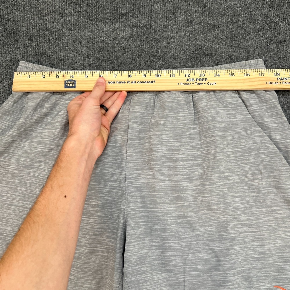 Lululemon TEXAS LONGHORNS Men's 2XL Pace Breaker Short *Linerless 7" Updated - Picture 6 of 11
